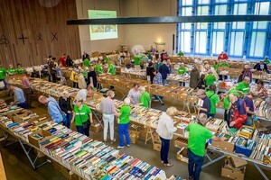 Vrijwilligers Boekenmarkt 10 t/m 12 april 2025